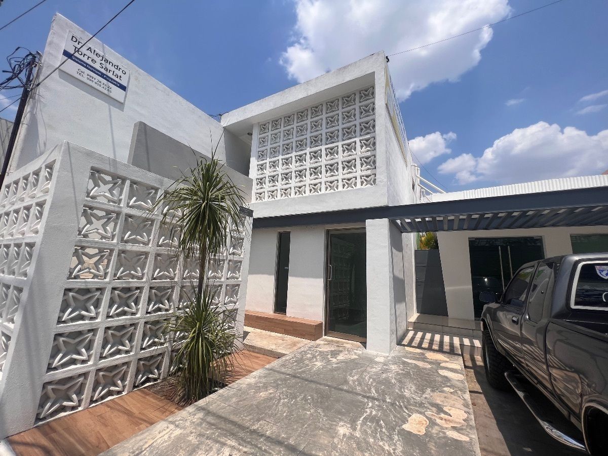 Renta Consultorio (A unas cuadras de la Clínica Mérida), foto 1 de 12