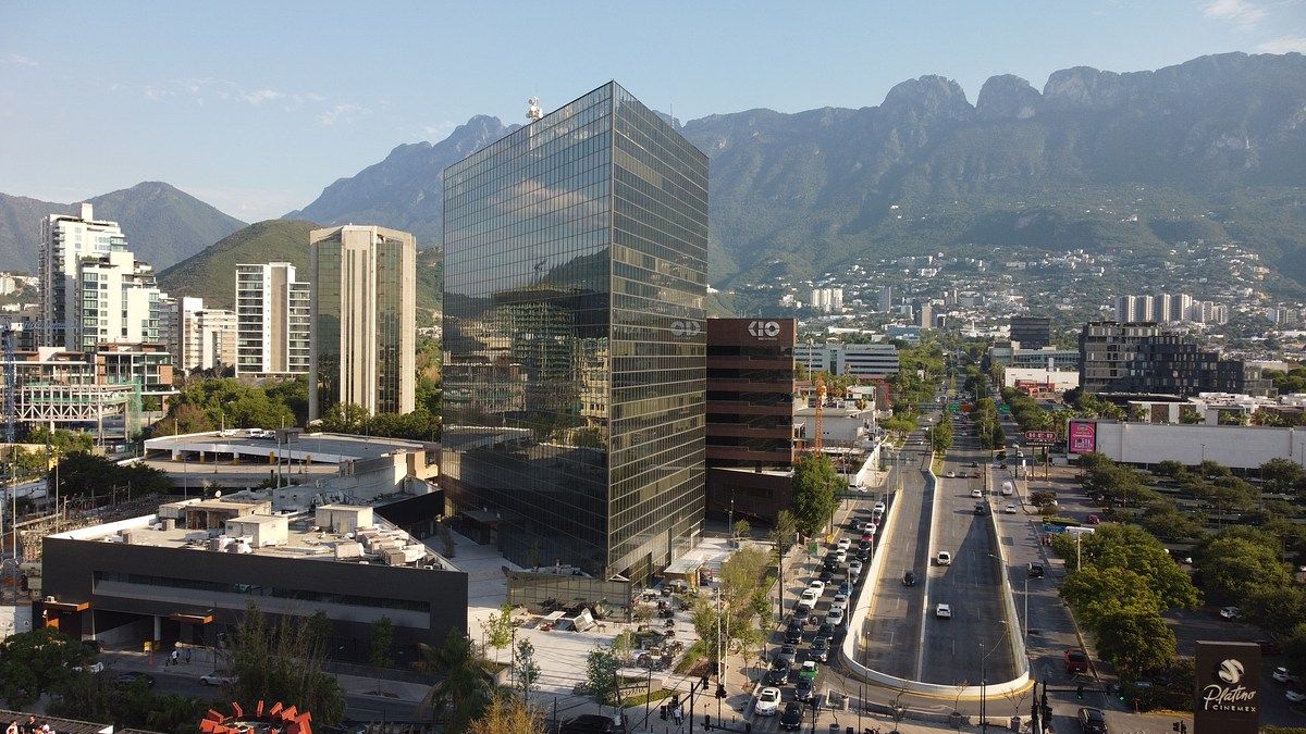 Vista exterior - Torre Alta, photo 1 of 12