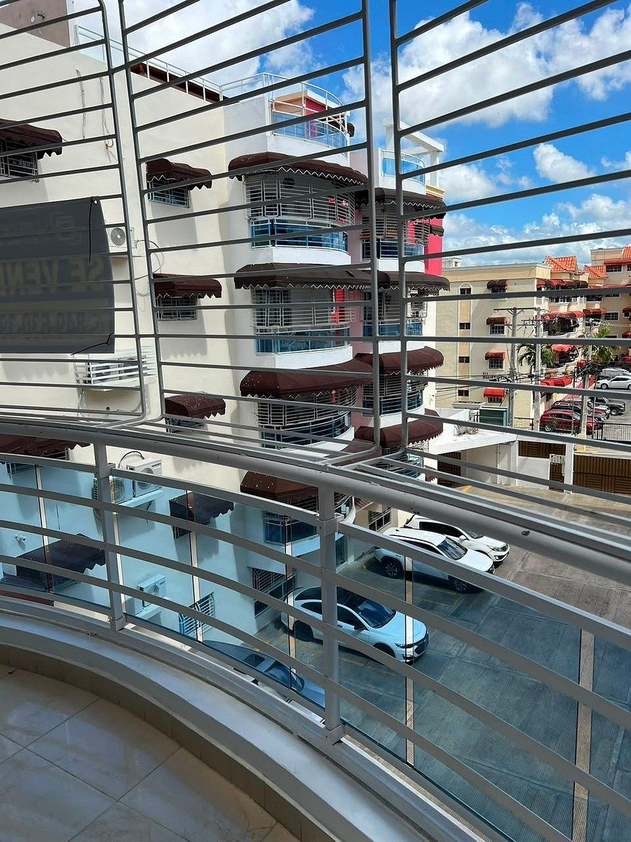 Apartamento en Alma Rosa I, Santo Domingo Este, foto 2 de 30