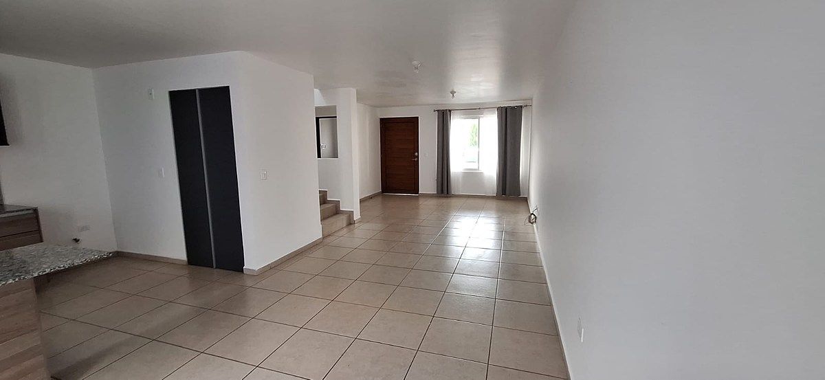 Casa en Tres Cantos, Querétaro, foto 2 de 25