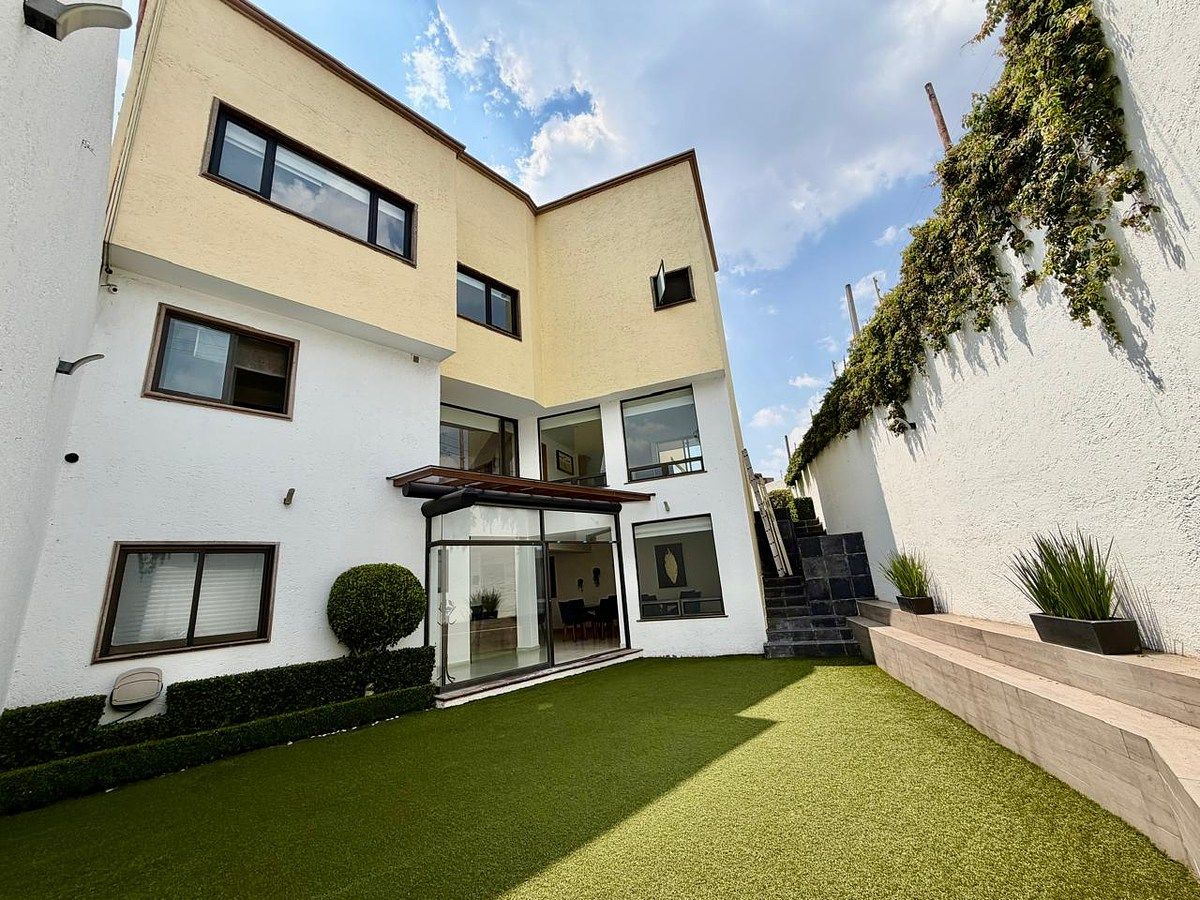 Casa en condominio en venta en Jardines del Pedregal Coyoacán 04500 CDMX, foto 1 de 38