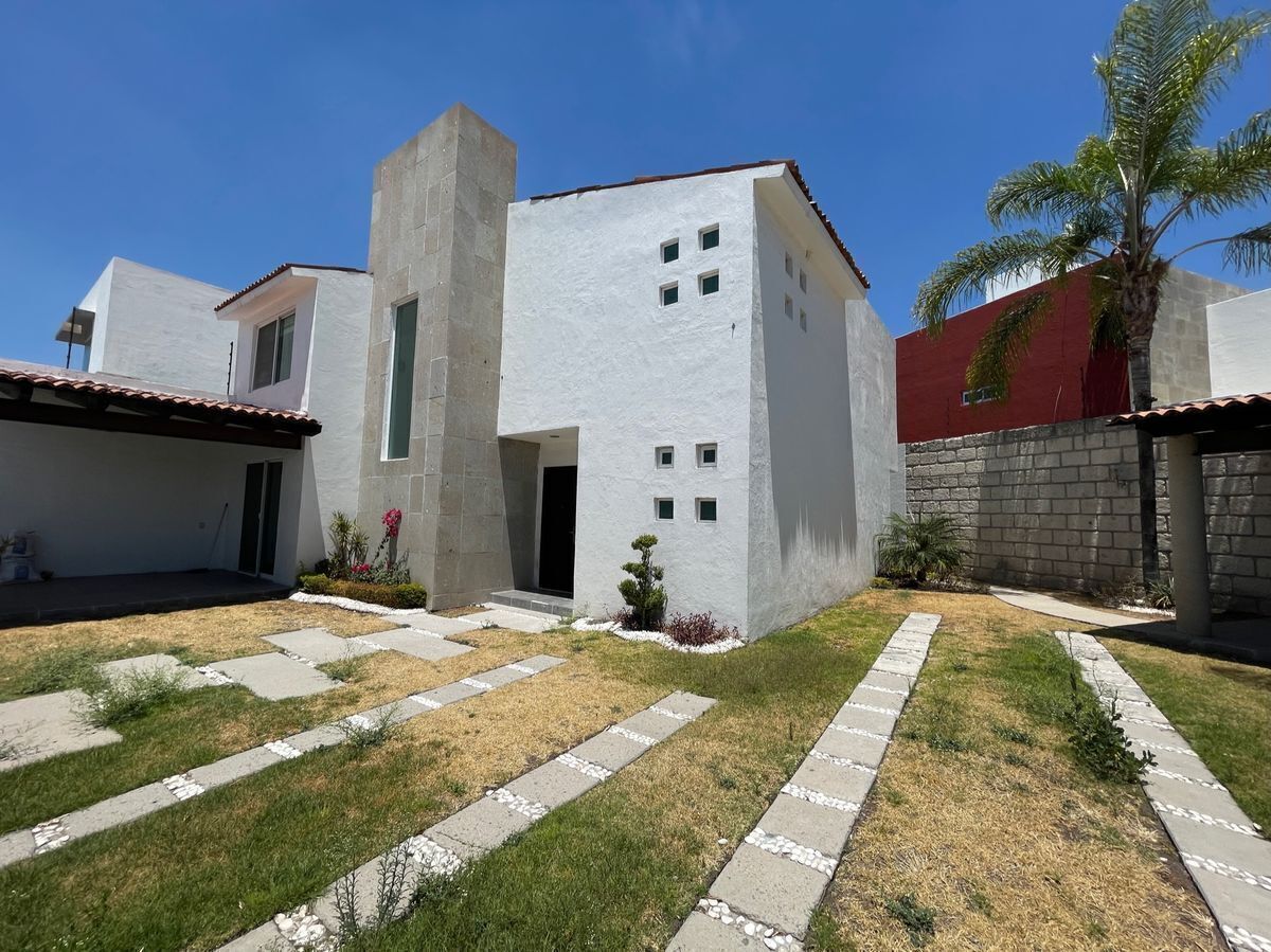 OPORTUNIDADE Casa à Venda em Punta Juriquilla, foto 1 de 21