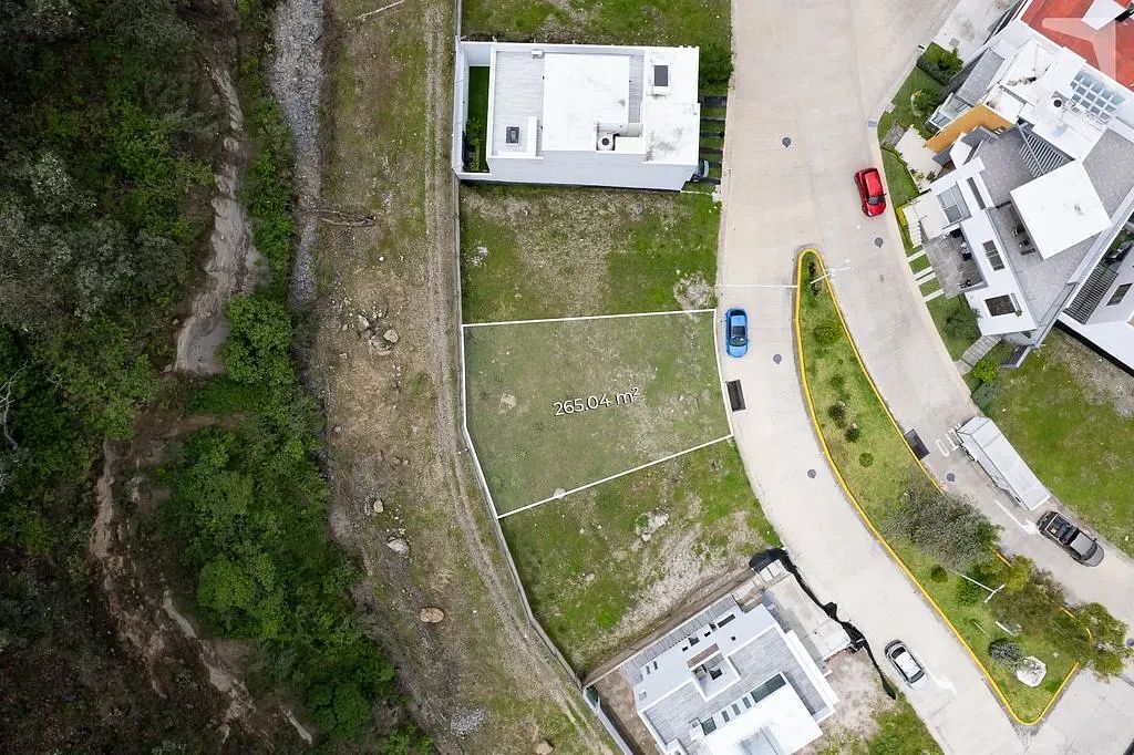 Lote em Los Robles Residencial, Zapopan, foto 2 de 5