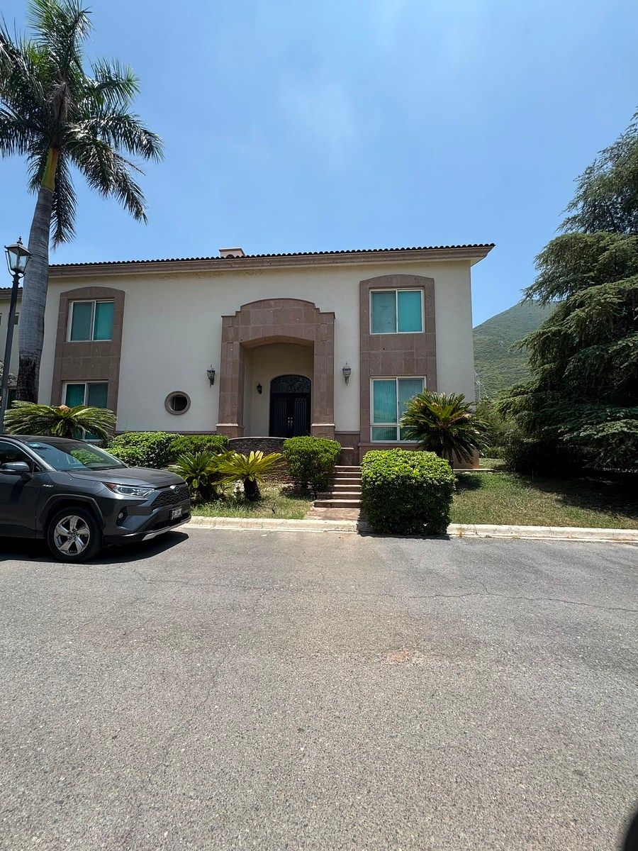 CASA EN VENTA EN PORTAL DEL HUAJUCO LA HERRADURA CARRETERA NACIONAL, foto 1 de 15