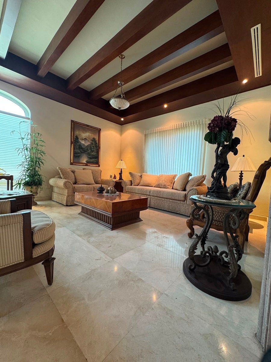 Casa en Portal del Huajuco, Monterrey, foto 3 de 15