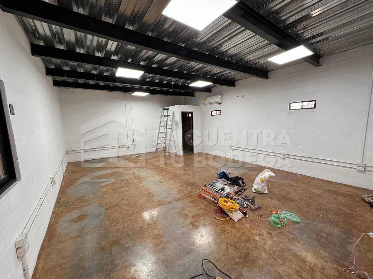 Bodega industrial en Valle de La Misericordia, Tlaquepaque, foto 7 de 17