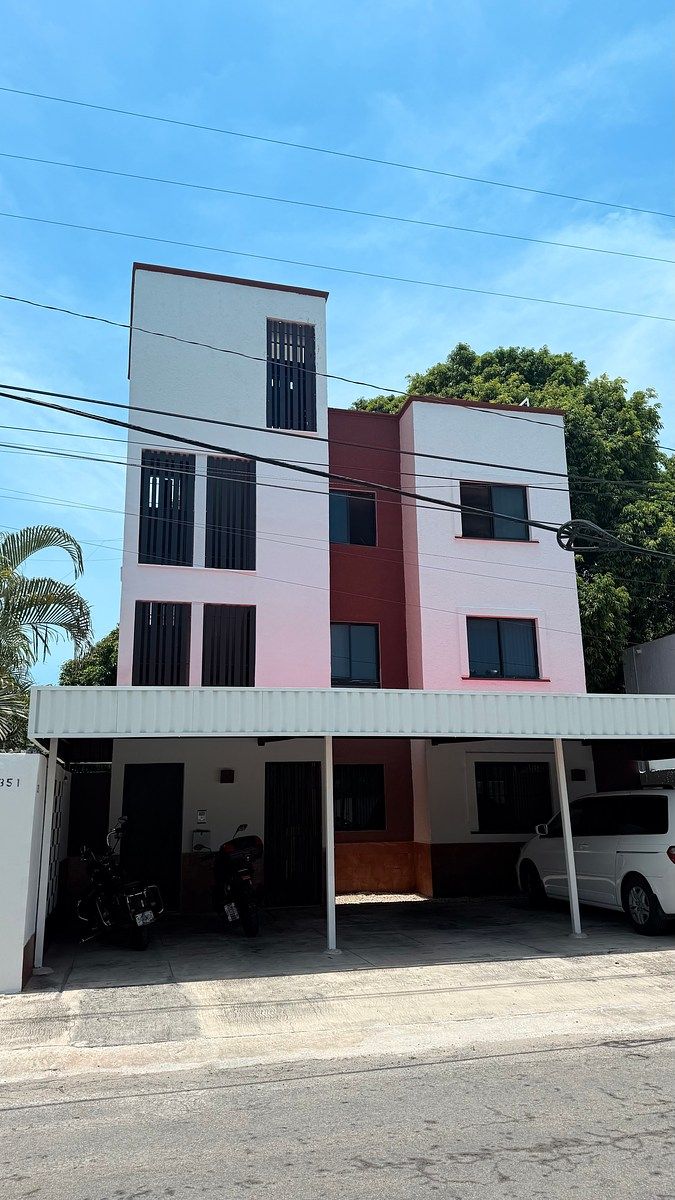 GROUND FLOOR APARTMENT ONE BLOCK FROM MONTEJO EXTENSION, photo 1 of 15
