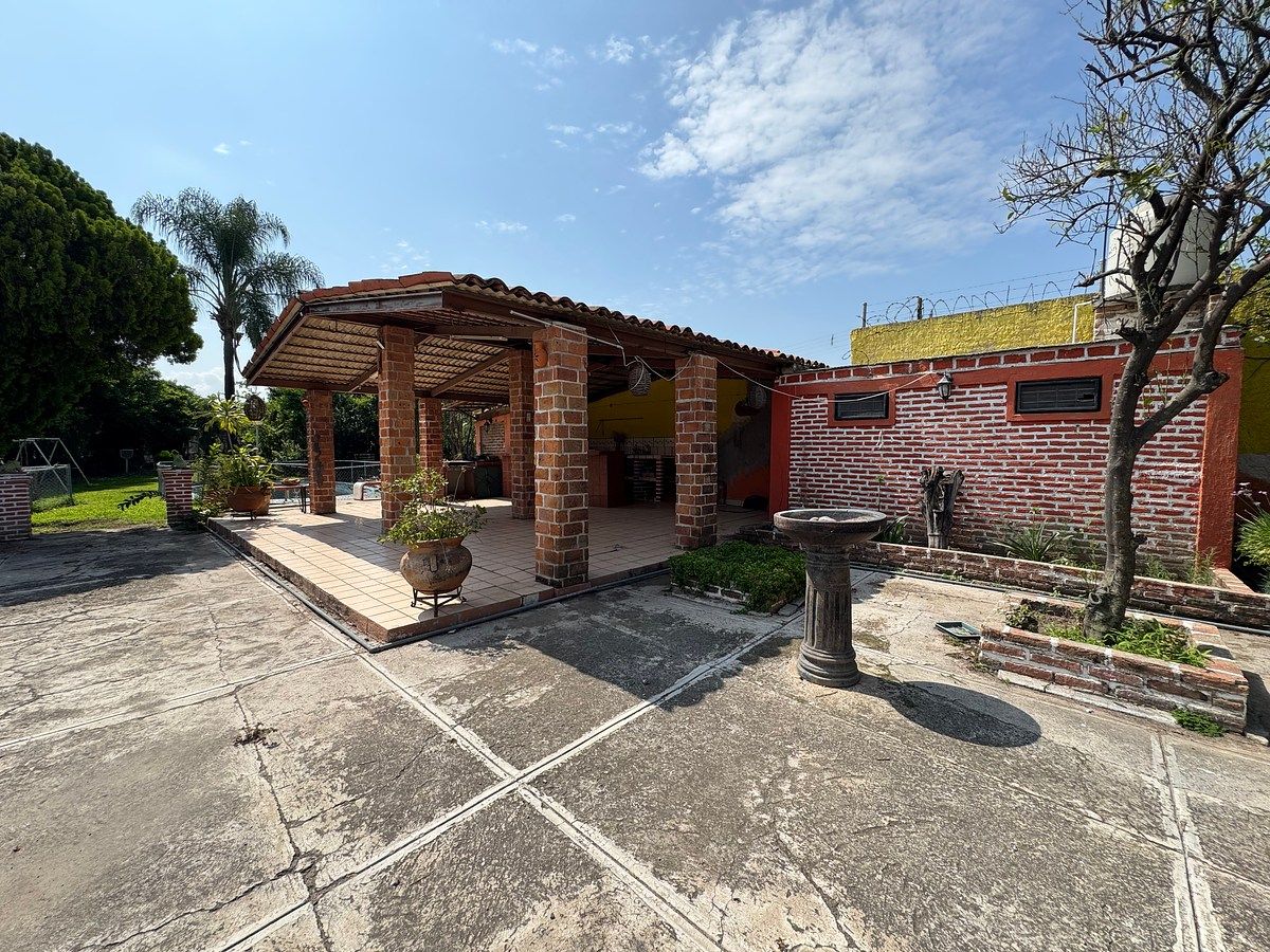 Casa en Jardines de La Calera, Tlajomulco de Zúñiga, foto 4 de 24