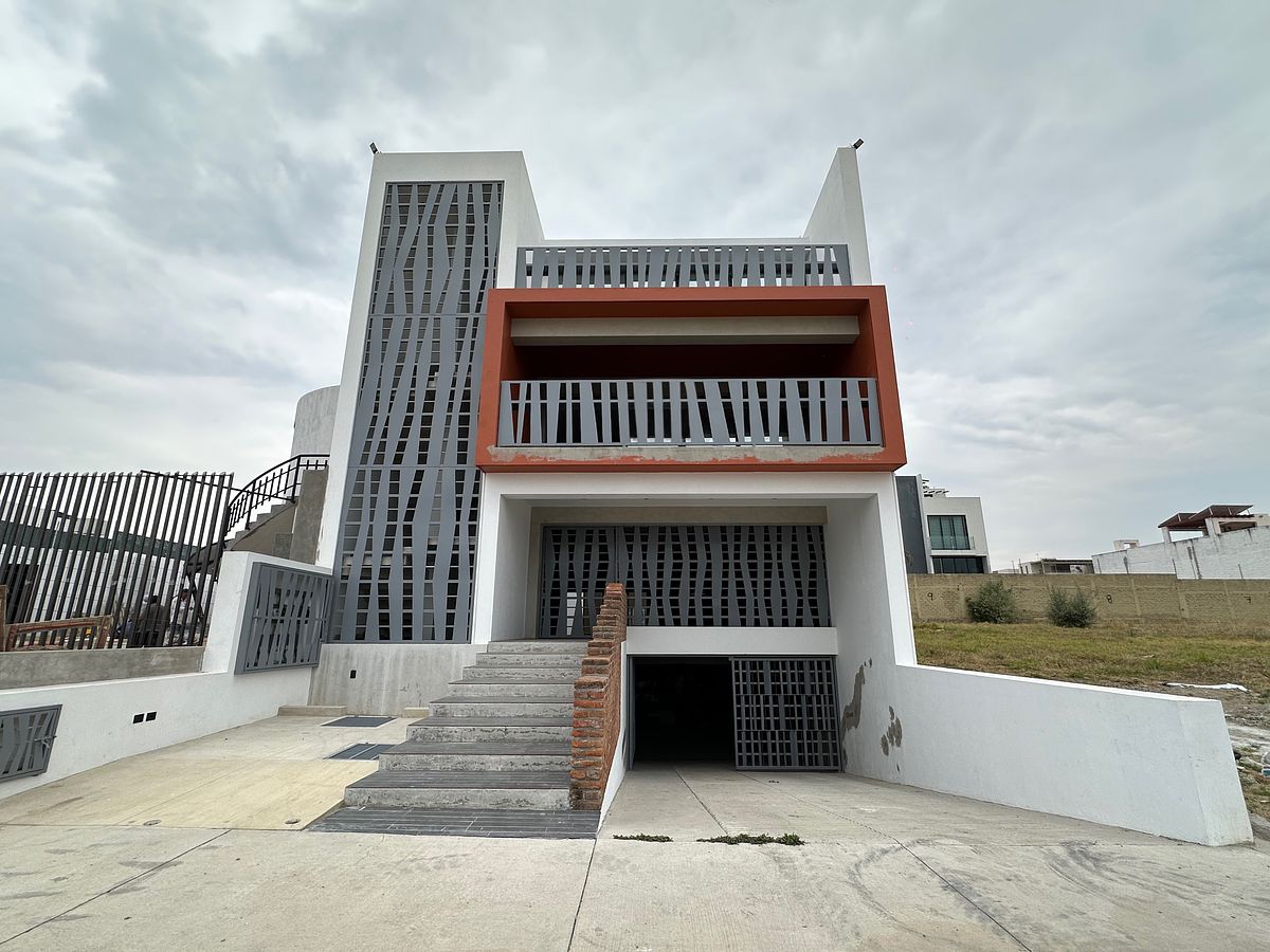 Local comercial en Valle Imperial, Zapopan, foto 2 de 21