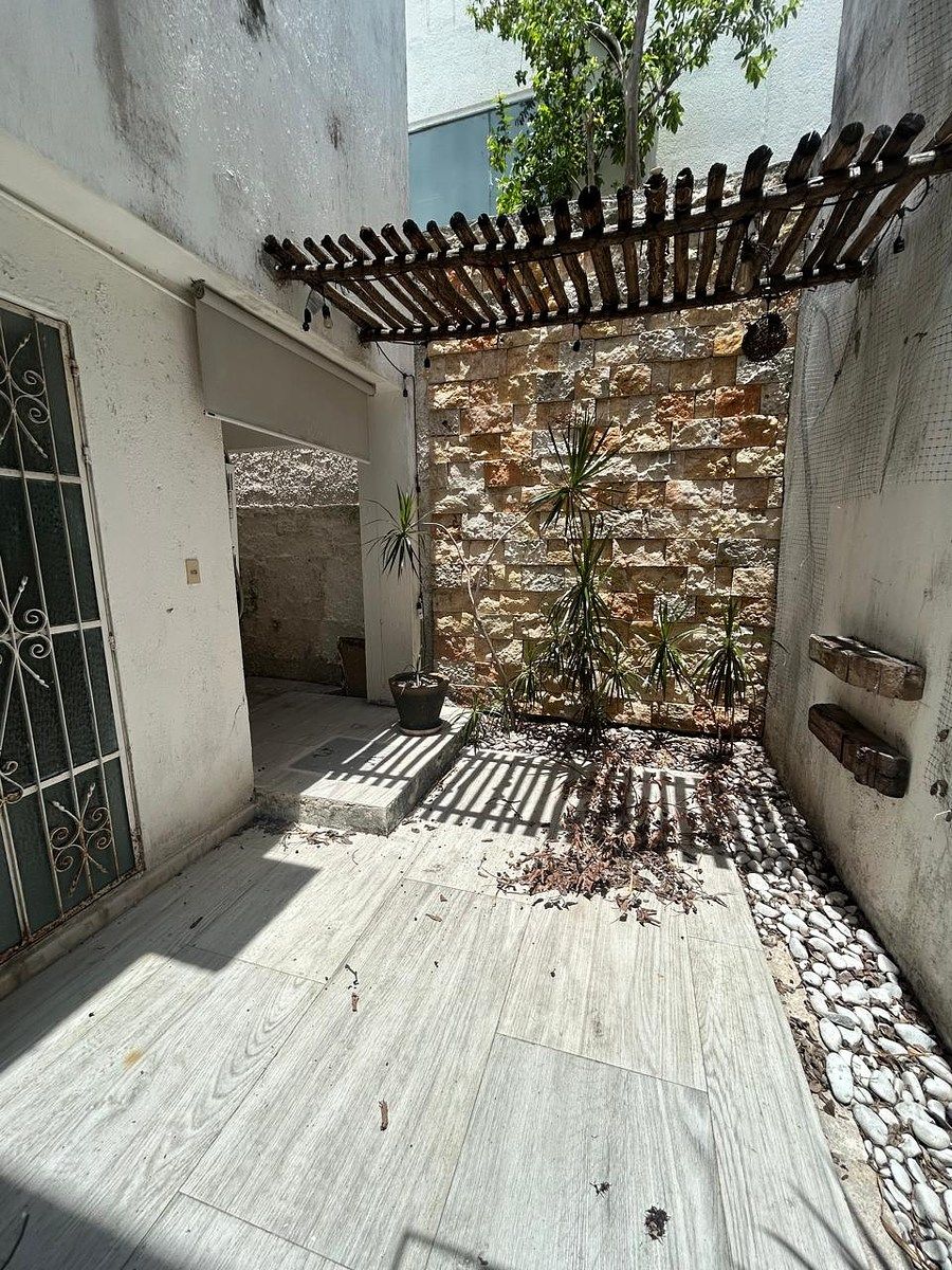House in Residencial Colonia México, Mérida, photo 23 of 26