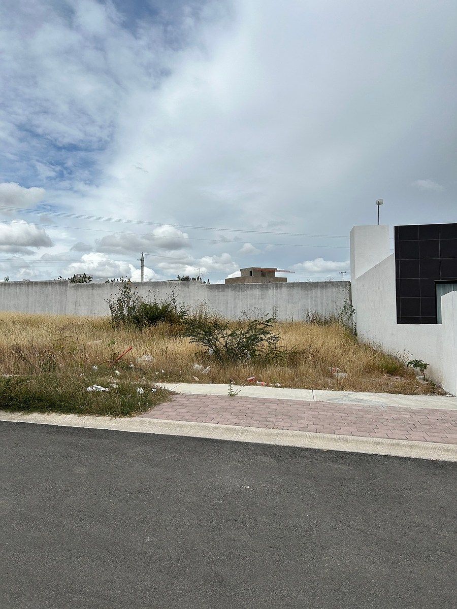 Terreno en Venta en San Isidro Juriquilla LAUREL 23 - foto 4