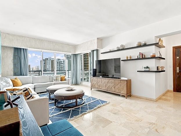 PENTHOUSE DE 2 NIVELES A LA VENTA AMUEBLADODE 3HABITACIONES UBICADO EN PIANTINI, foto 1 de 20