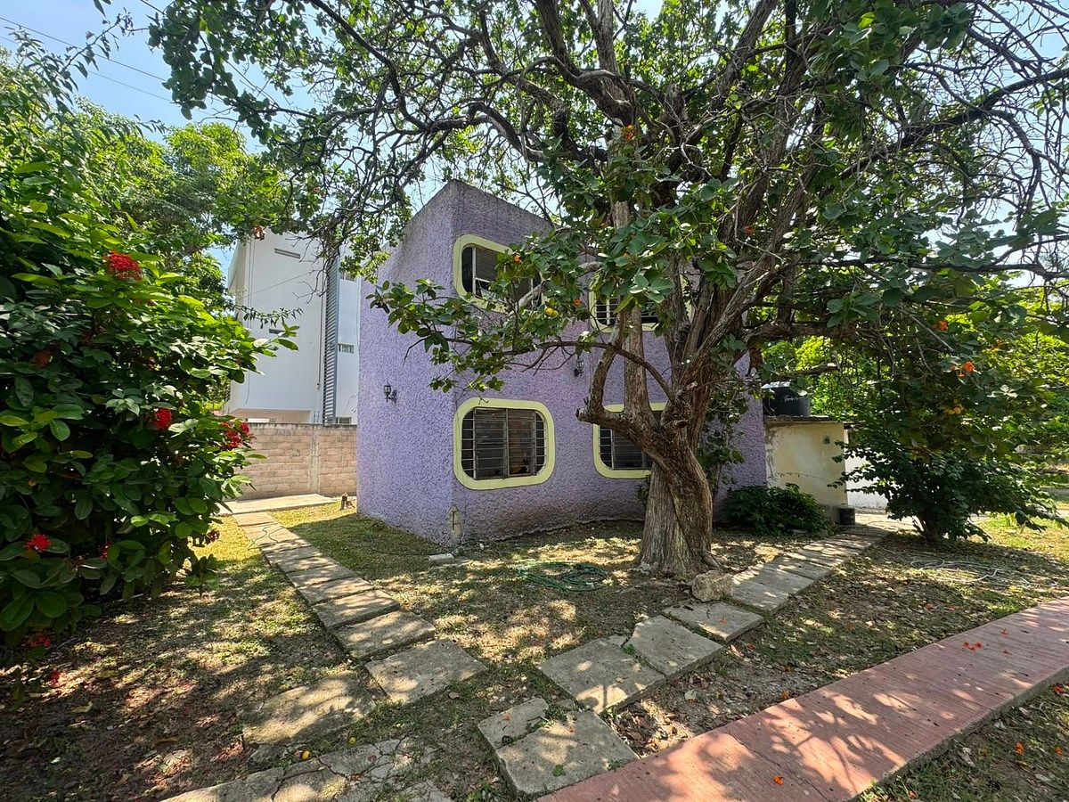Terreno Comercial à Venda, foto 1 de 18
