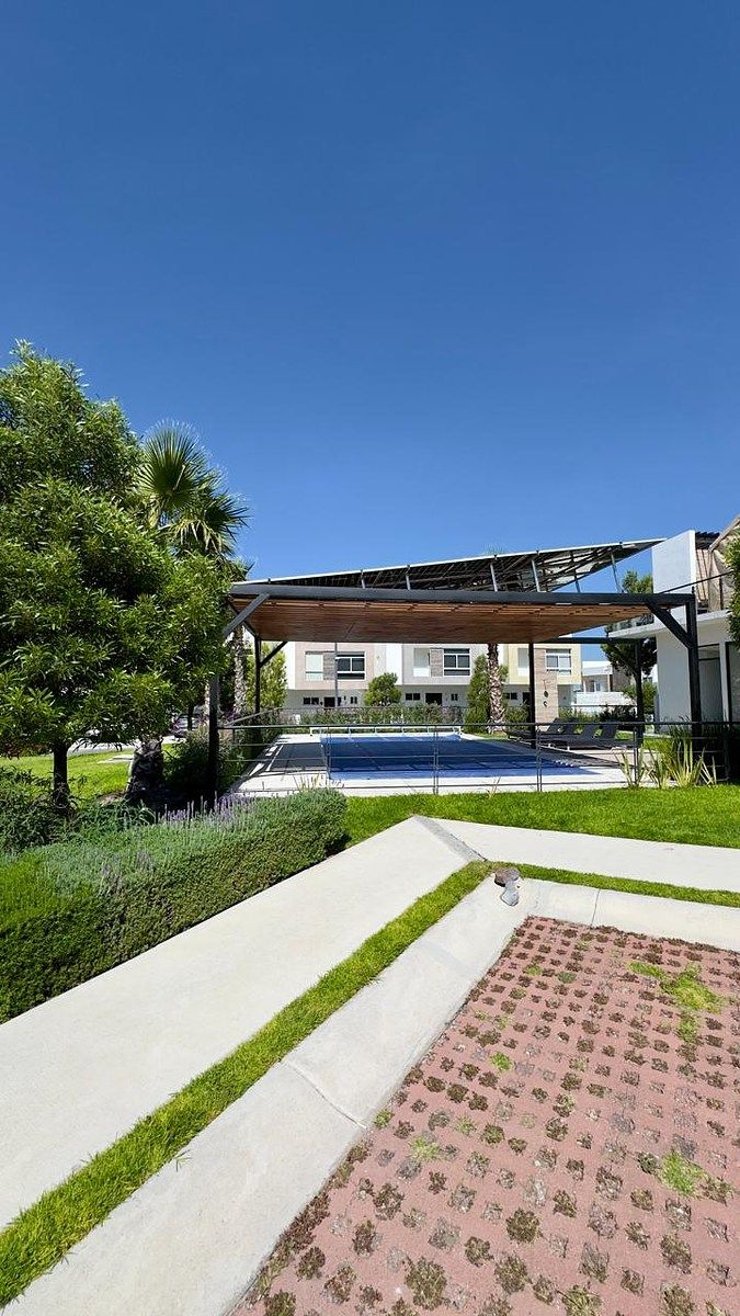 Casa en condominio en Residencial el Refugio, Querétaro, foto 2 de 12