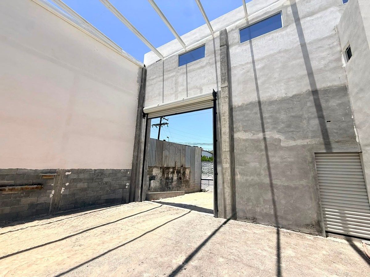 Bodega industrial en Crispín Treviño, Guadalupe, foto 8 de 24