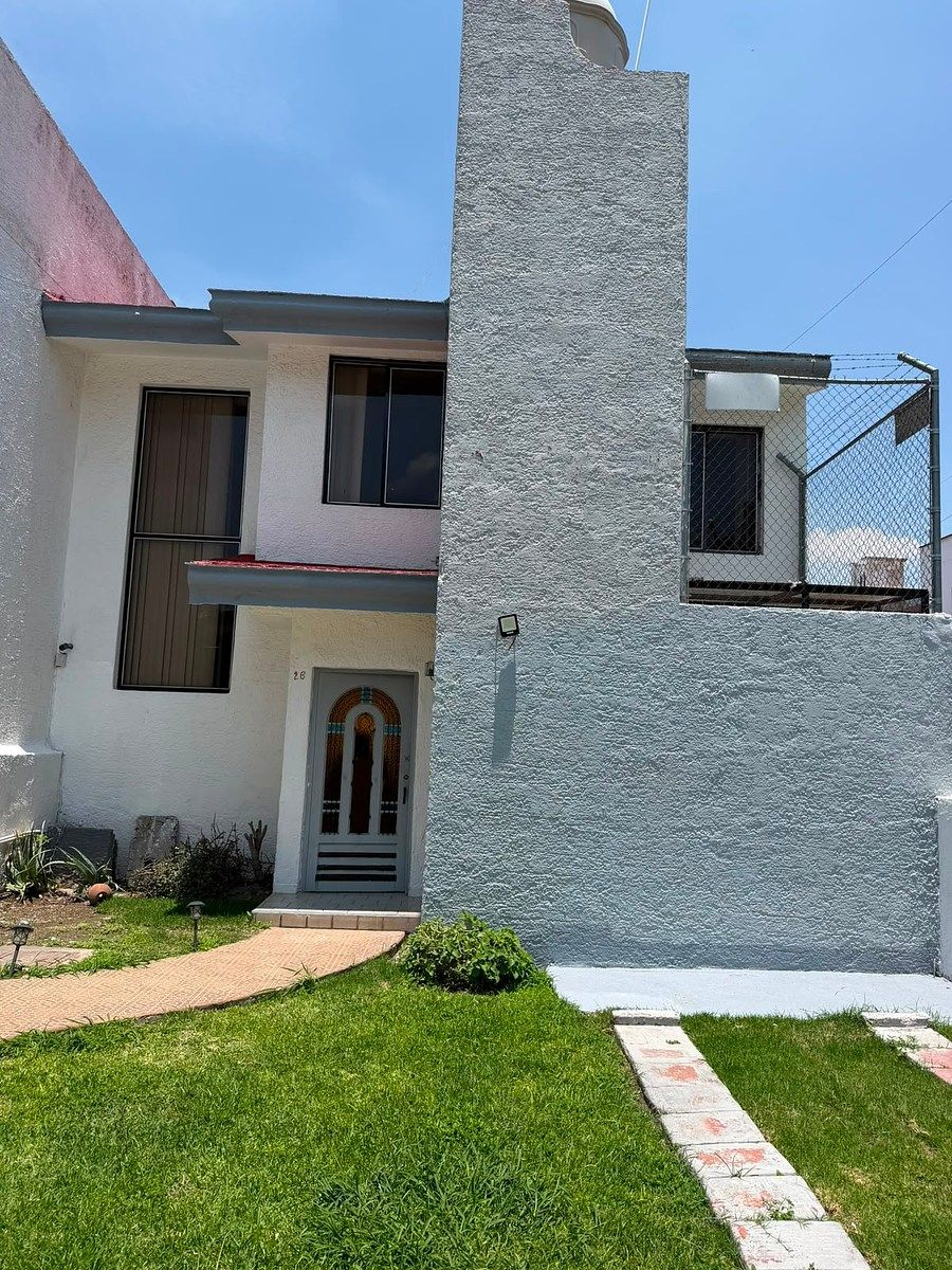 SE RENTA CASA CAMINO REAL A COLIMA, foto 1 de 37