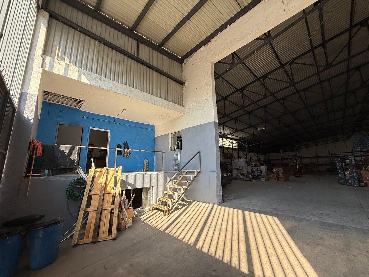 Bodega comercial en Quinta Velarde, Guadalajara, foto 5 de 17