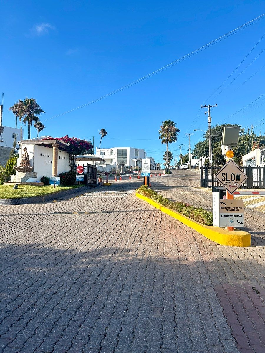 Build Your Dream Home! Coastal Lot! Lomas Malibu !, photo 1 of 8