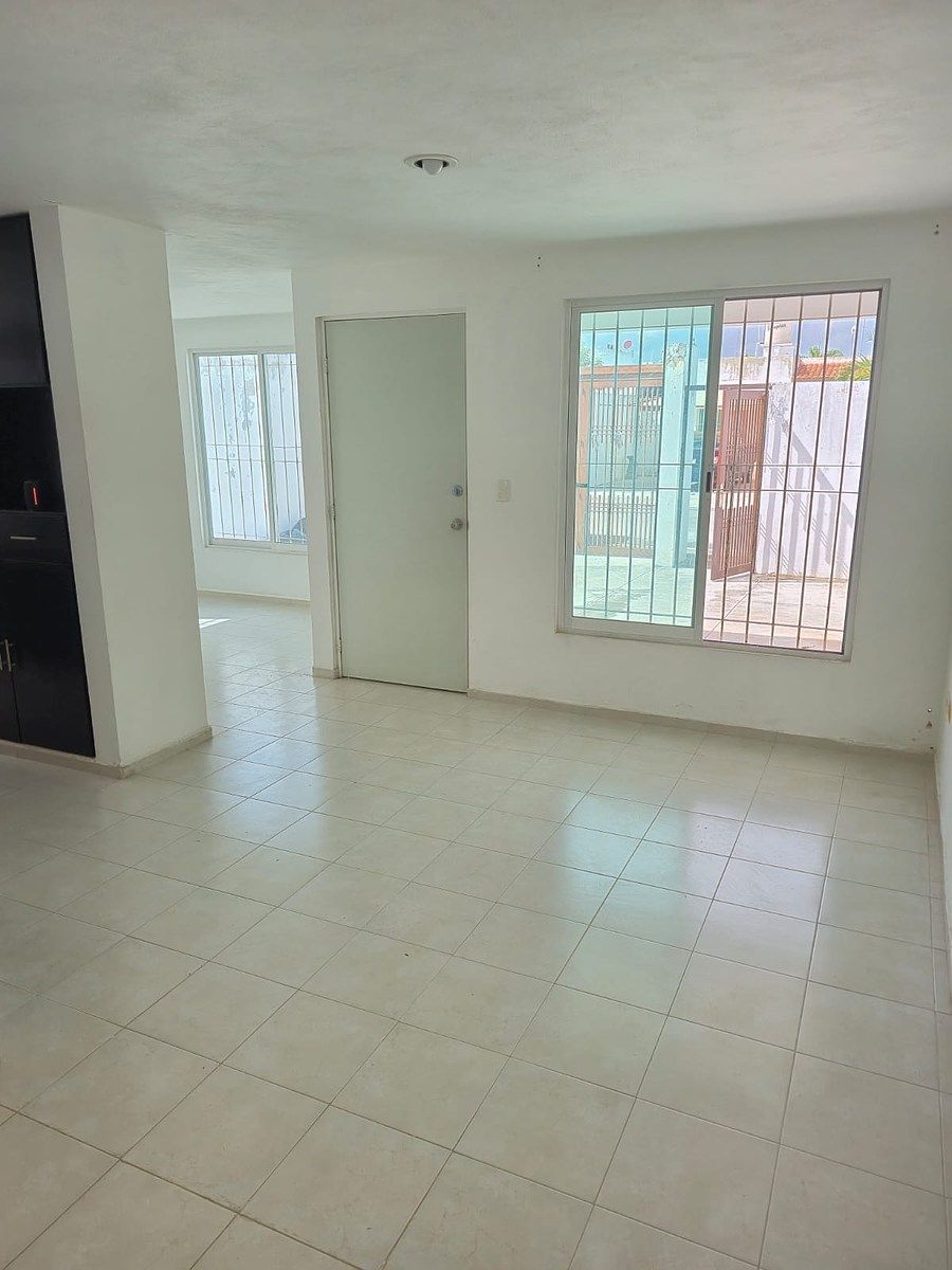 House in Ciudad Caucel, Mérida, photo 3 of 7