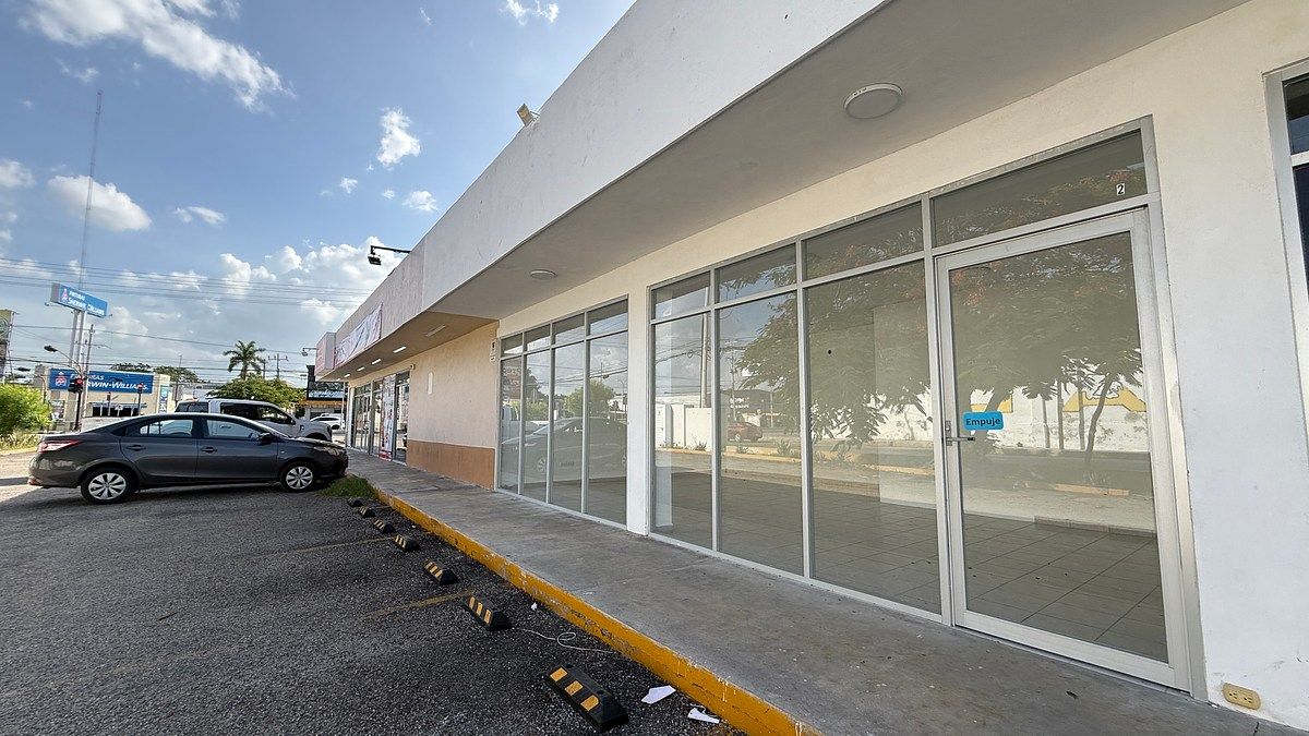 For rent local on Canek Avenue, photo 1 of 9