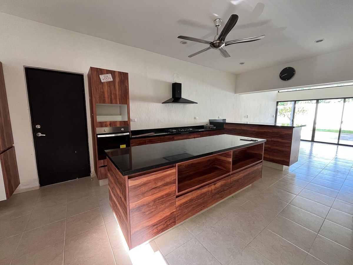 Casa en Bosques de Conkal, Conkal, foto 6 de 37