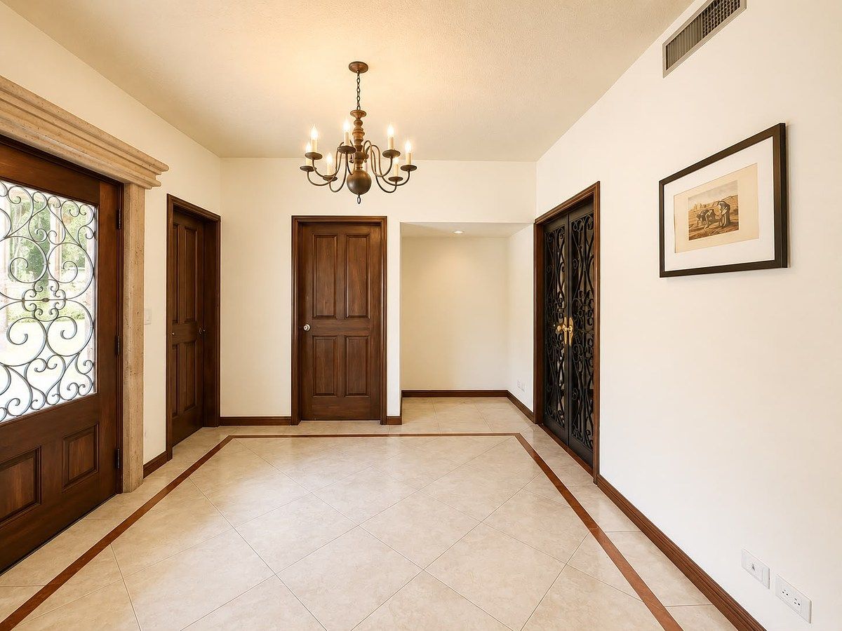 Casa em Zona Loma Larga Oriente, San Pedro Garza García, foto 2 de 16