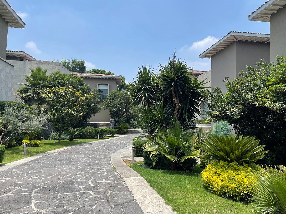 Sells Smart House, photo 1 of 50