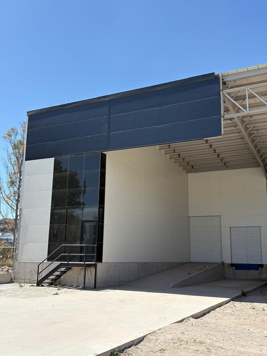 Industrial Warehouse in La Piedad, El Marqués, photo 17 of 21