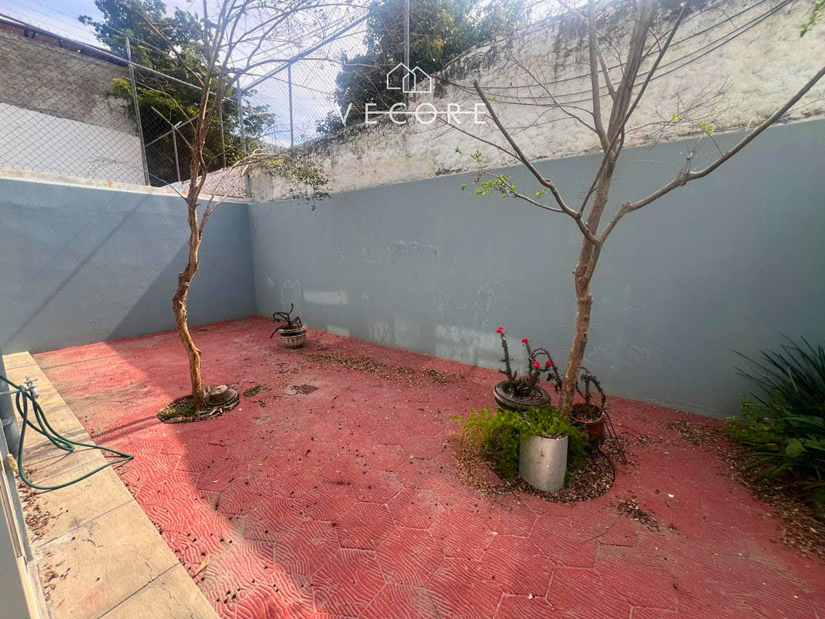 Casa em Jardines del Bosque Centro, Guadalajara, foto 8 de 19