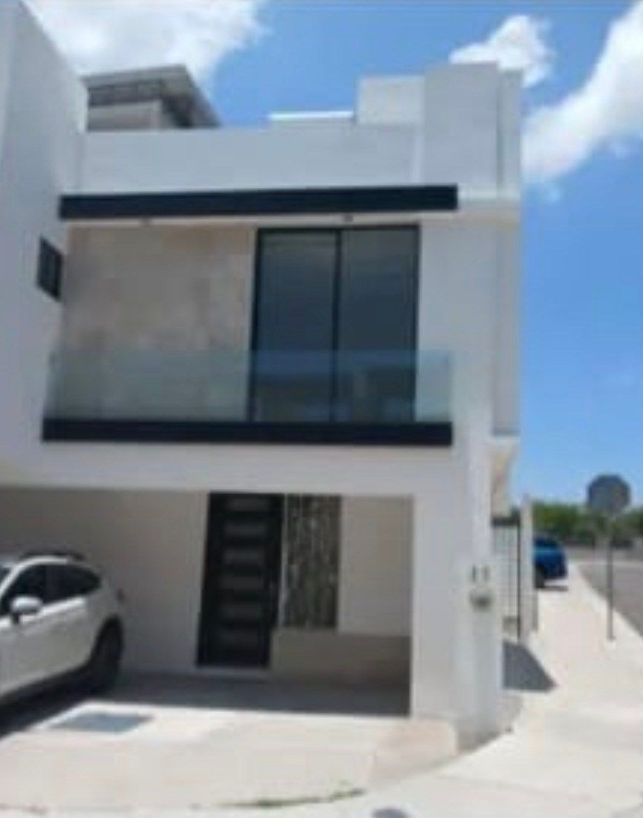 Casa en venta en esquina en citea Zibata, foto 1 de 23
