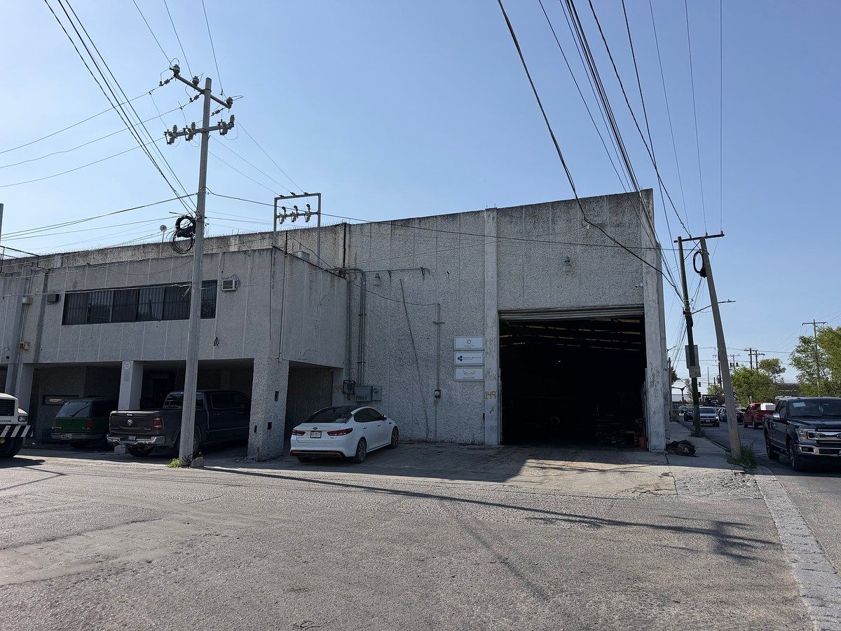BODEGA EN RENTA EN GUADALUPE, foto 1 de 11