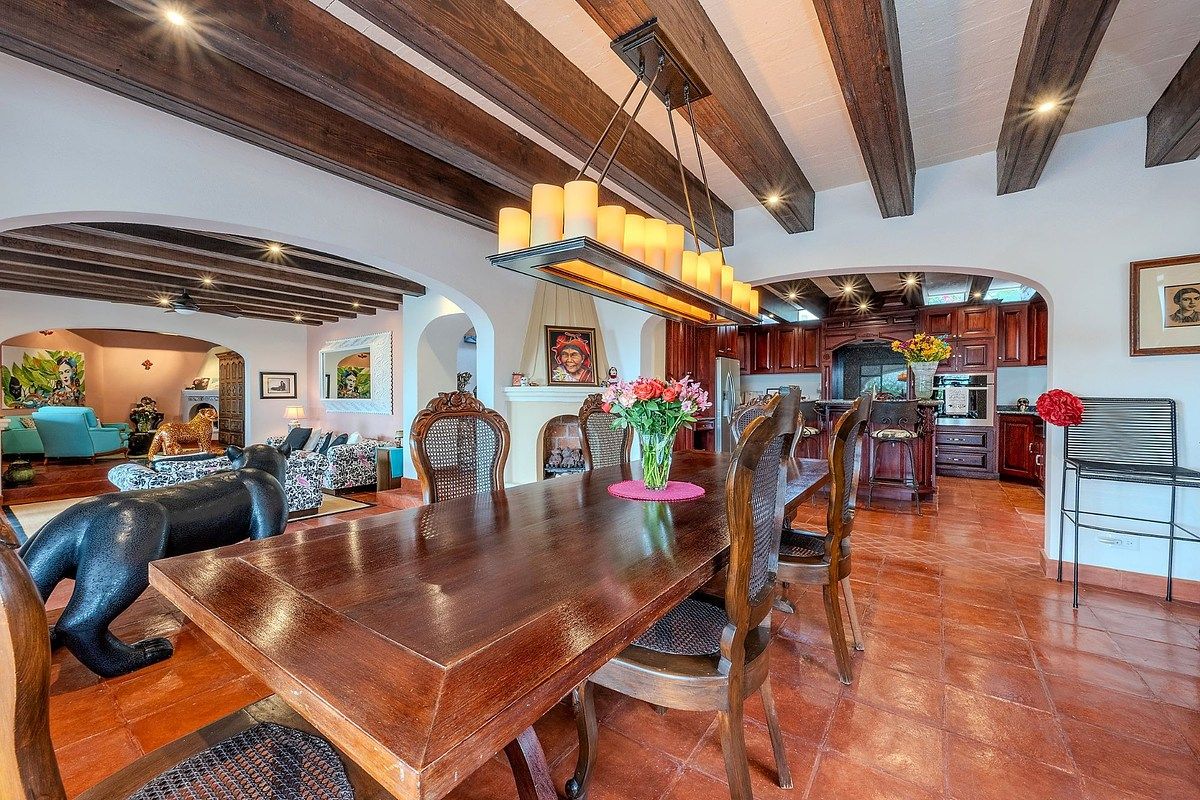 House in Gated Community in Atascadero, San Miguel de Allende, photo 2 of 21