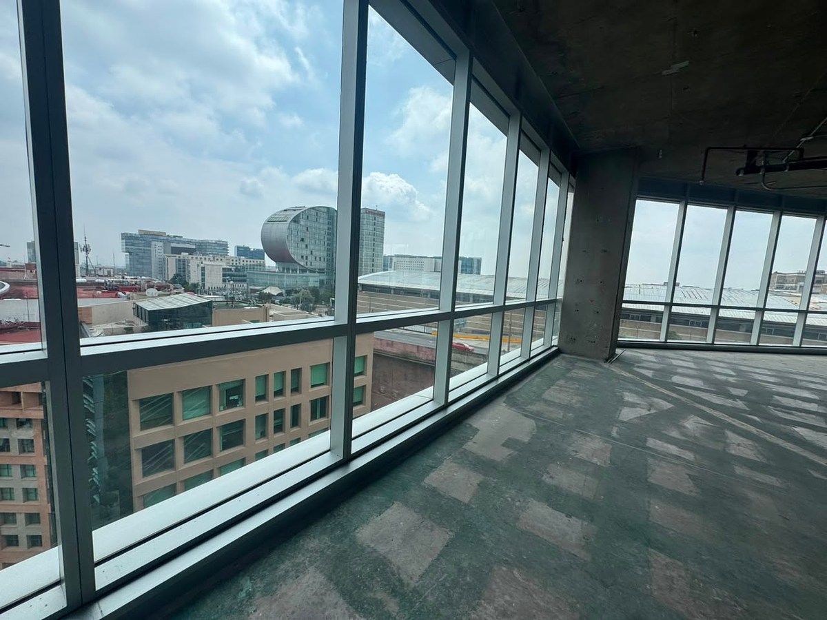 Sala Comercial em ZEDEC Santa Fe, Álvaro Obregón, foto 17 de 41