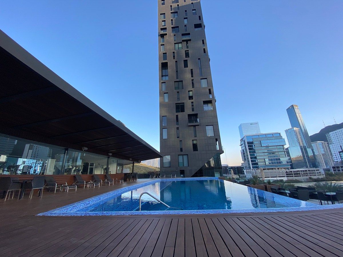 Apartamento à VENDA Mobiliado San Pedro Garza área de Monterrey, foto 1 de 17