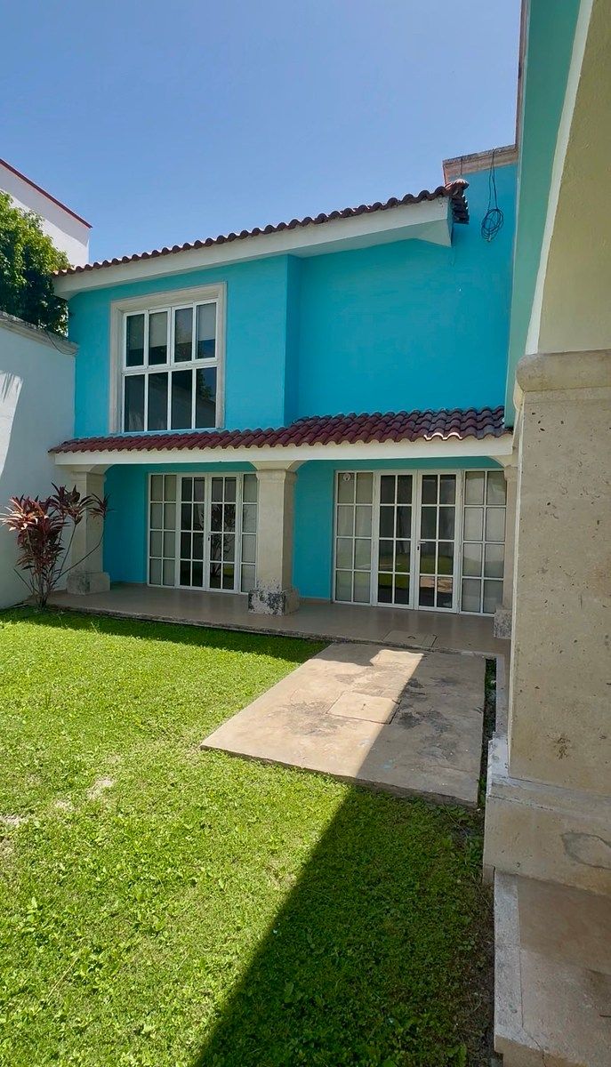 CASA EN VENTA. Cd. del Carmen Cam., foto 1 de 16
