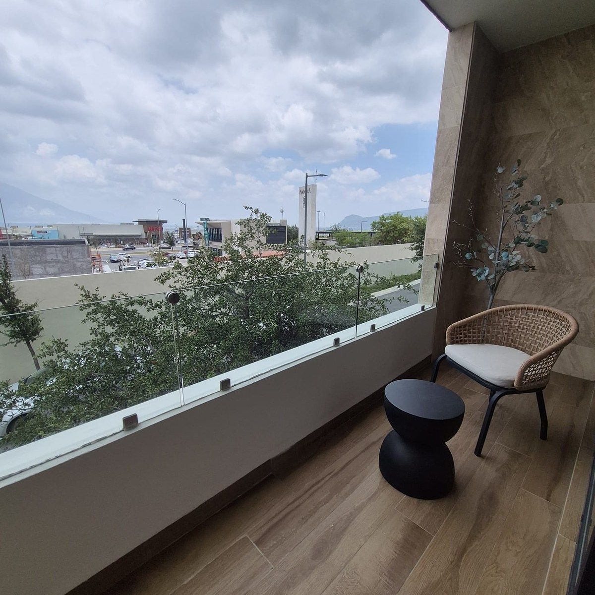 BALCON, photo 9 of 16