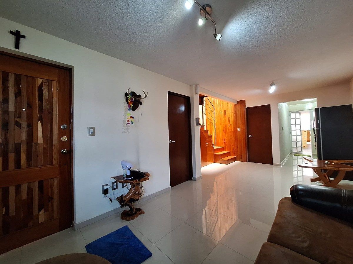 Casa en condominio en Los Héroes Tecámac, Tecamac, foto 2 de 35