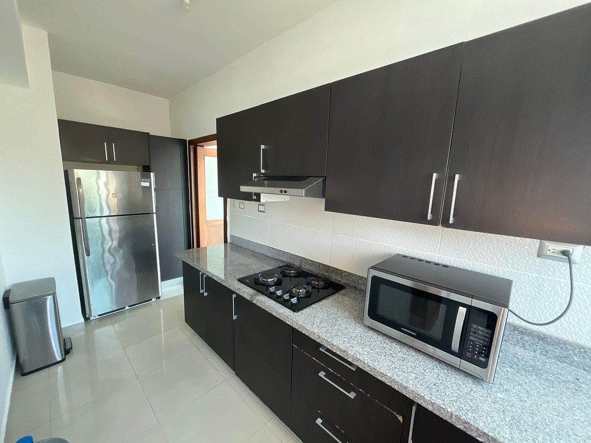 GAZCUE: En Alquiler Apartamento de 2 Habitaciones, en piso 6, cómodo y luminoso,, foto 1 de 17