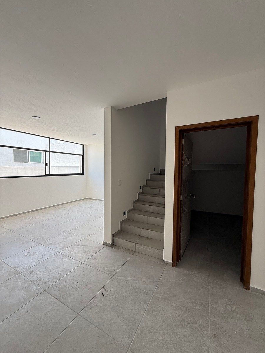 Casa em condomínio fechado em Zibatá, El Marqués, foto 18 de 38
