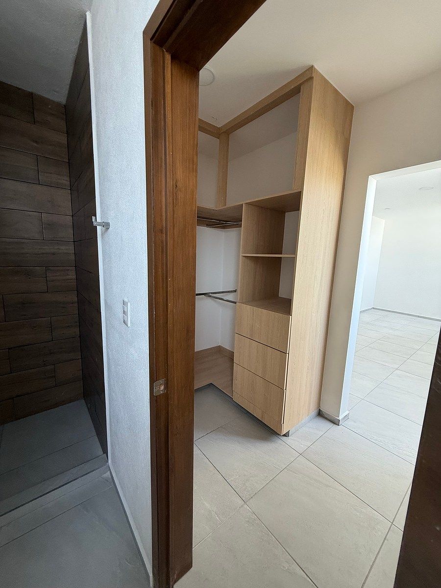 Casa em condomínio fechado em Zibatá, El Marqués, foto 23 de 38