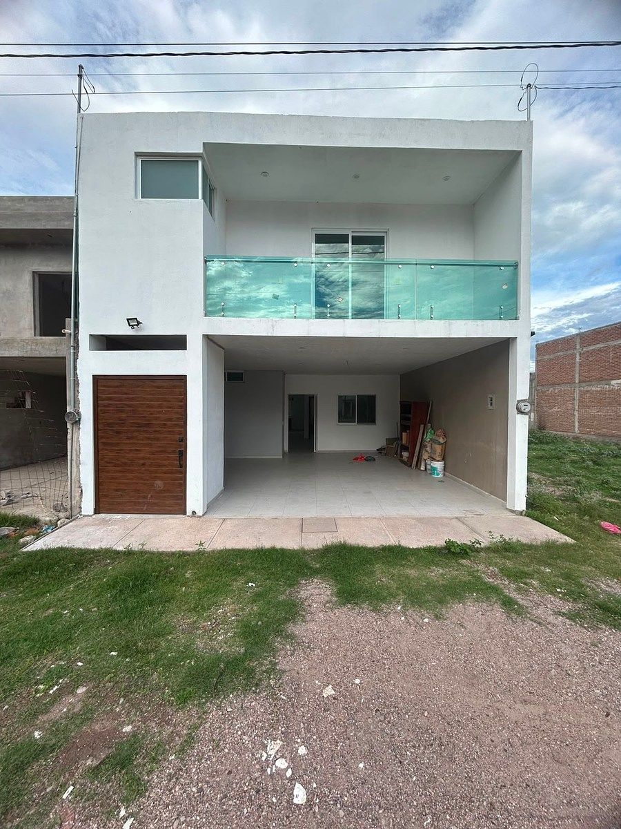 Casa Col. Del Bosque, foto 1 de 23