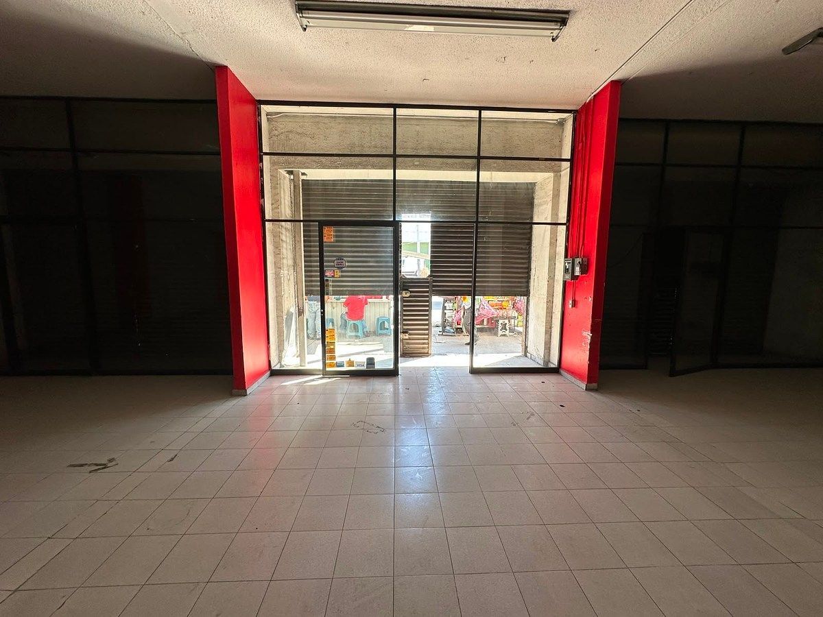 Renta local Naucalpan 138m $22,080, foto 1 de 2