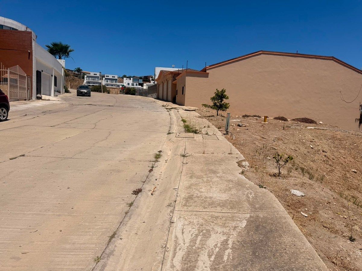 Terreno en Laderas de Monterrey, Tijuana, foto 2 de 18
