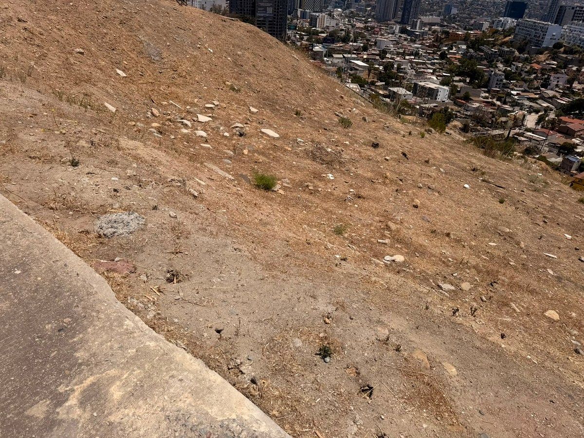 Terreno en Laderas de Monterrey, Tijuana, foto 3 de 18
