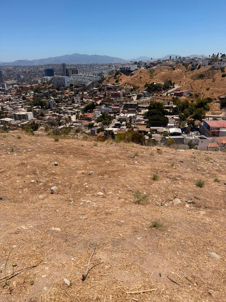 Terreno en Laderas de Monterrey, Tijuana, foto 10 de 18