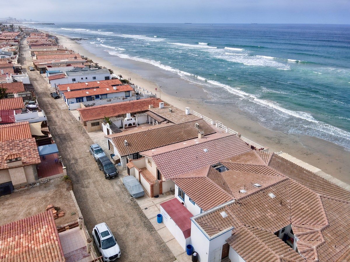 House Facing the Sea Baja del Mar, Rosarito. Security and Beach Access - foto 1