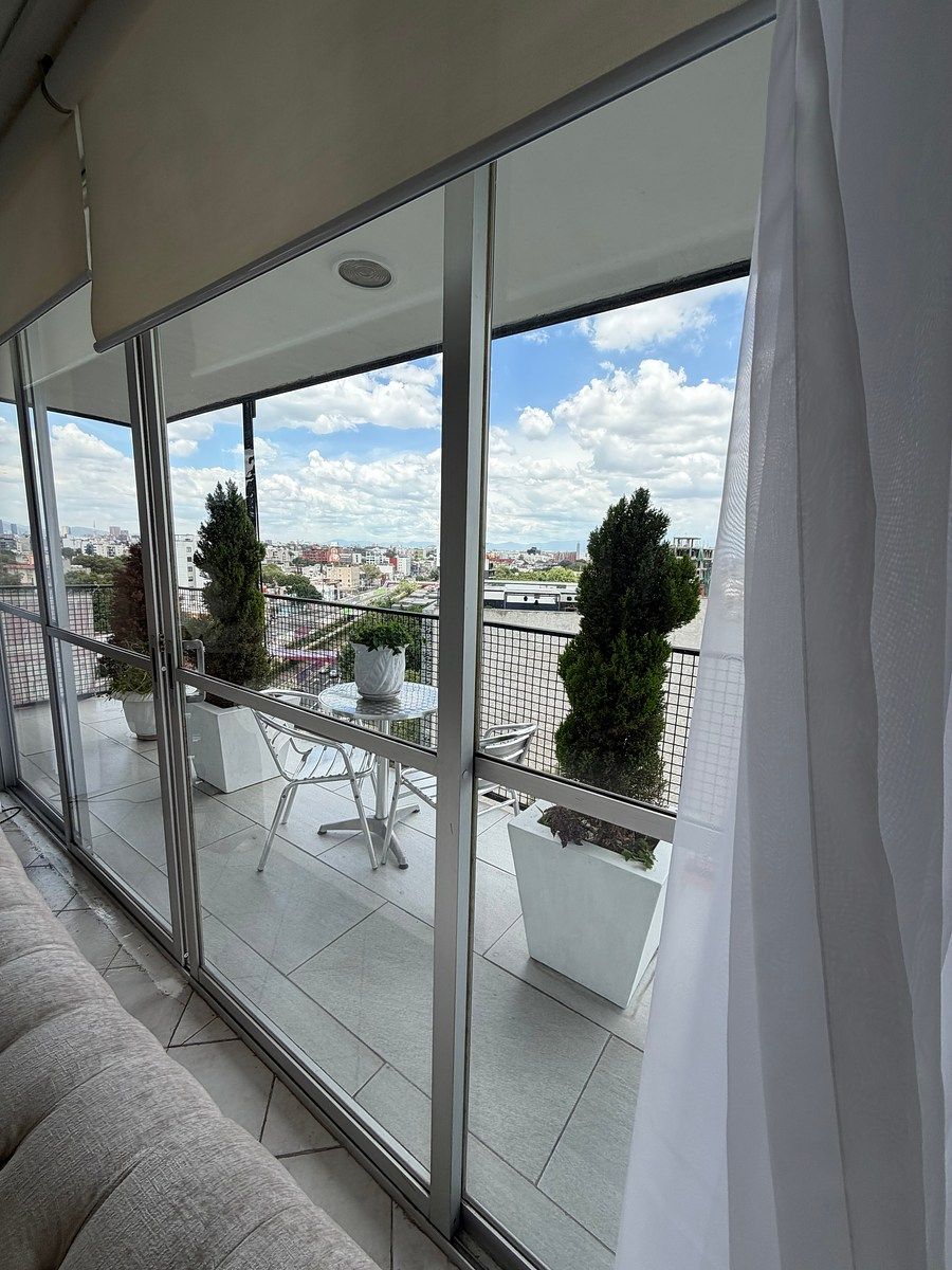 APARTAMENTO PENTHOUSE MOBILIADO PARA ALUGUEL EXCELENTE VISTA E LOCALIZAÇÃO, foto 1 de 39