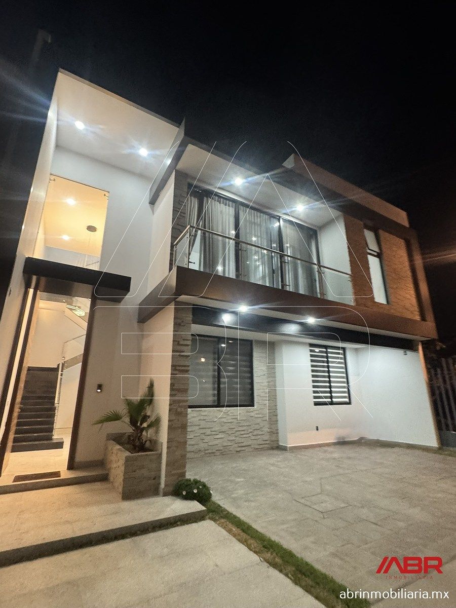 Casa en condominio en Paseos del Parque, Zapopan, foto 2 de 48