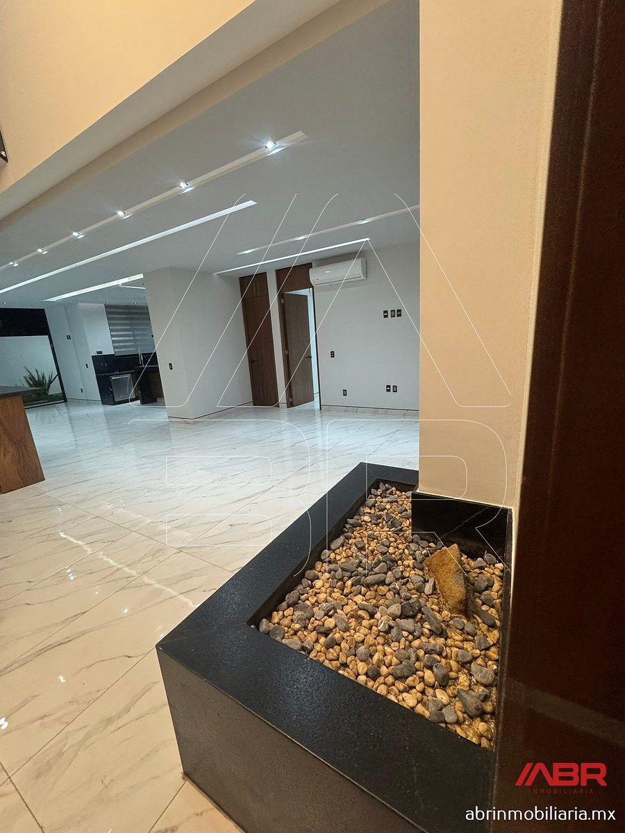 Casa en condominio en Paseos del Parque, Zapopan, foto 4 de 48