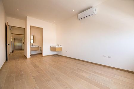 CONSULTORIO MÉDICO | RENTA DE 40 M² EN VILLAS LA HACIENDA, MÉRIDA